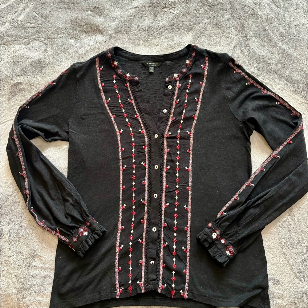 Lucky Brand Embroidered Black Top size XS